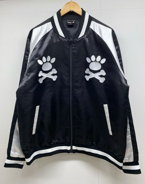 ホロライブ 戌神ころね 活動5周年記念 ころねが着ているスカジャン F 5738 007 081