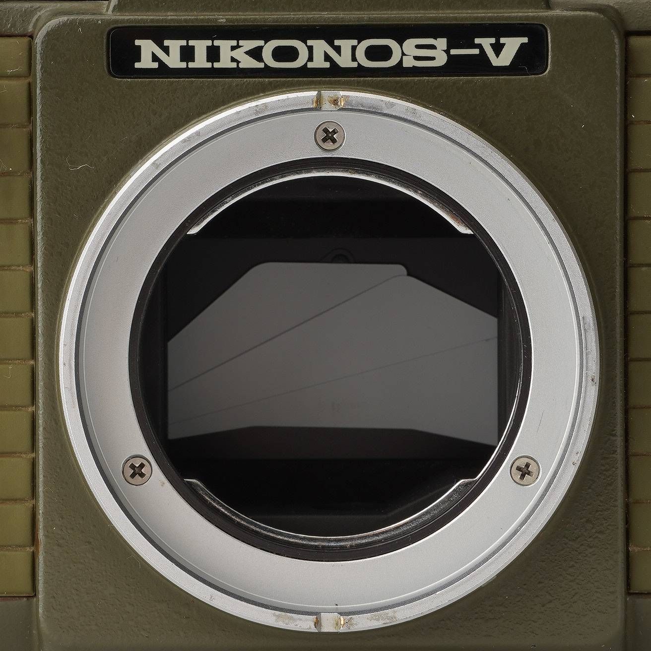 ＃【ジャンク品】　NIKONOS-V フィルムカメラ オリーブグリーン ジャンク品】 NIKONOS-V フィルムカメラ オリーブグリーン ジャンク品