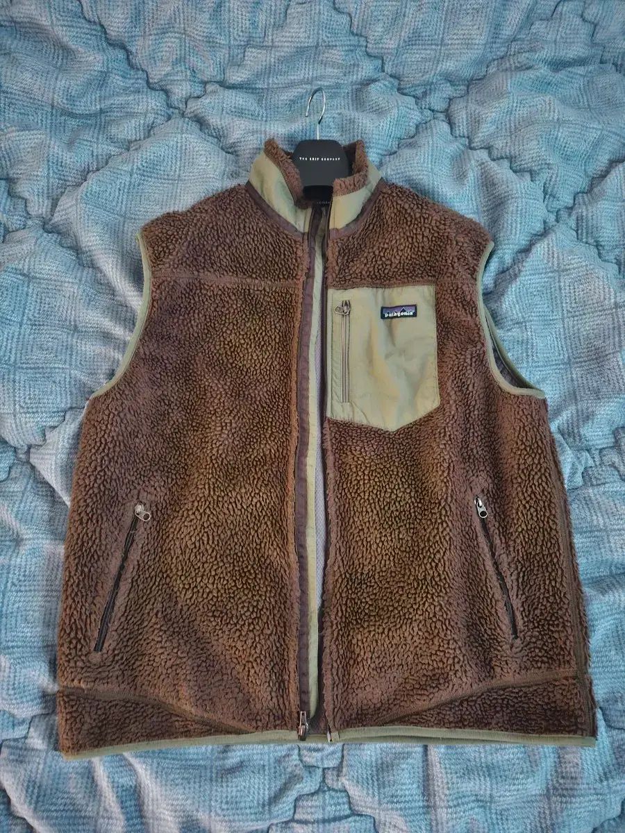 パタゴニア ブラウン レトロ ファイル ベスト