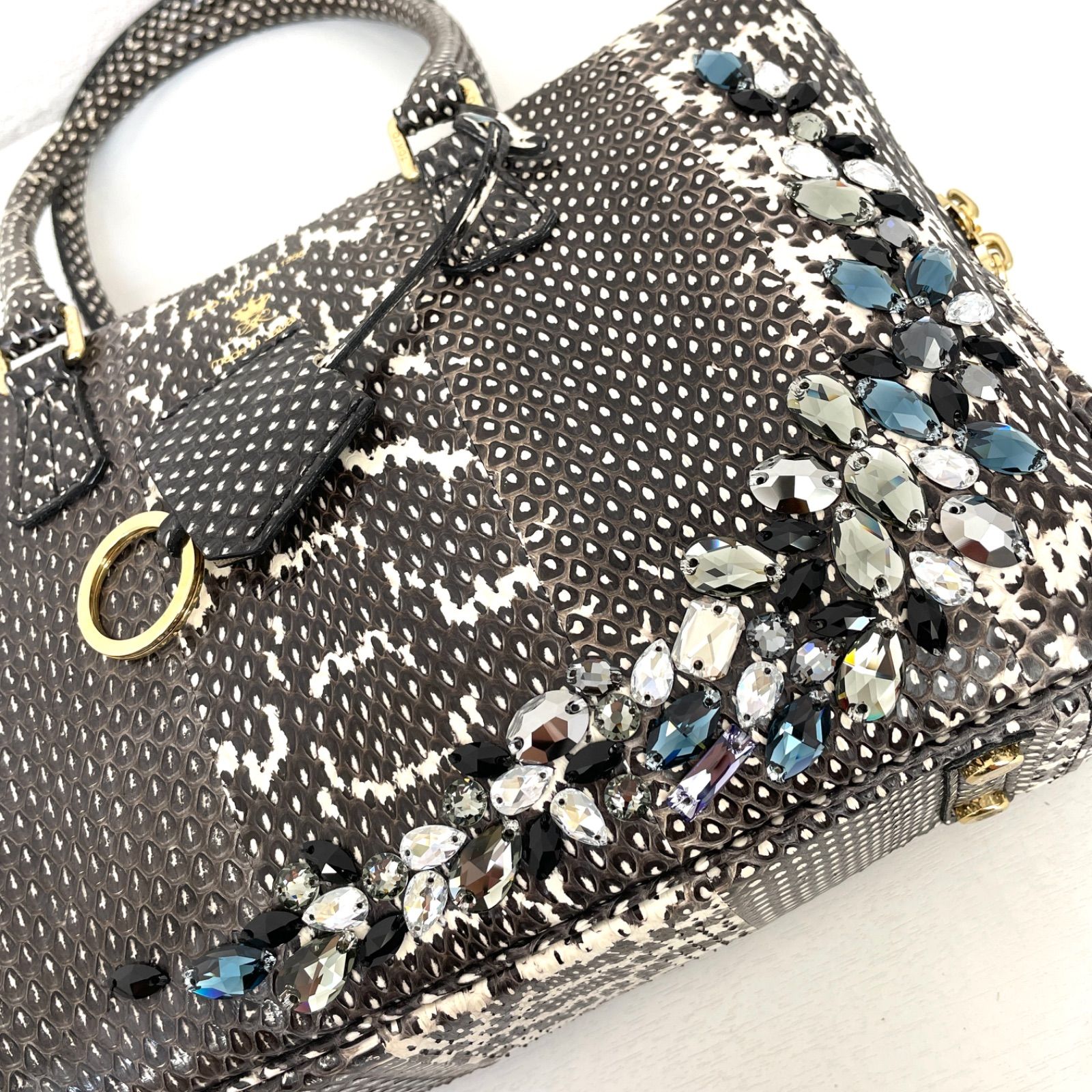 ADMJスネークレザー スワロフスキークリスタル ボストンバッグ ADMJスネークレザー スワロフスキークリスタル ボストンバッグ 【公式