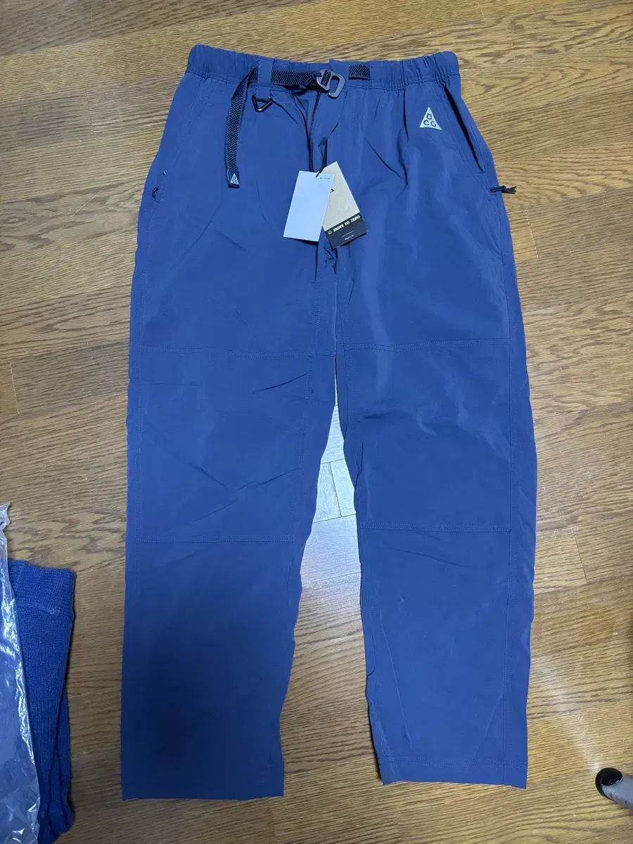 ナイキ ACG ハイキングパンツ M