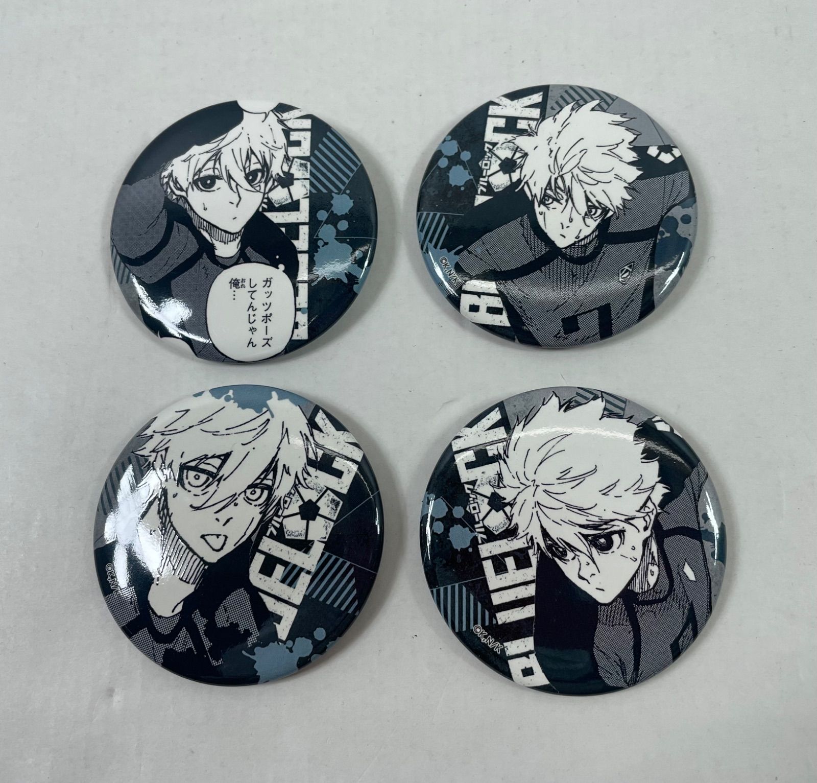 2251・ブルーロック 凪 誠士郎 缶バッジ 4個セット クラックスCRU 原作