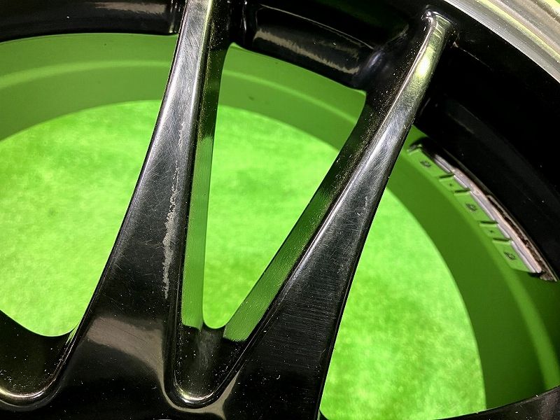 ホイール アルミ