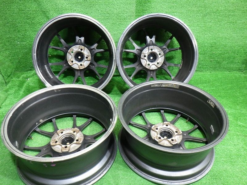 ホイール アルミ