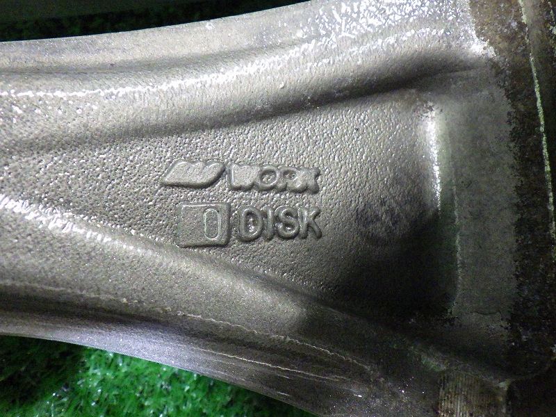 ｳﾞｫｸｼｰ ホイール