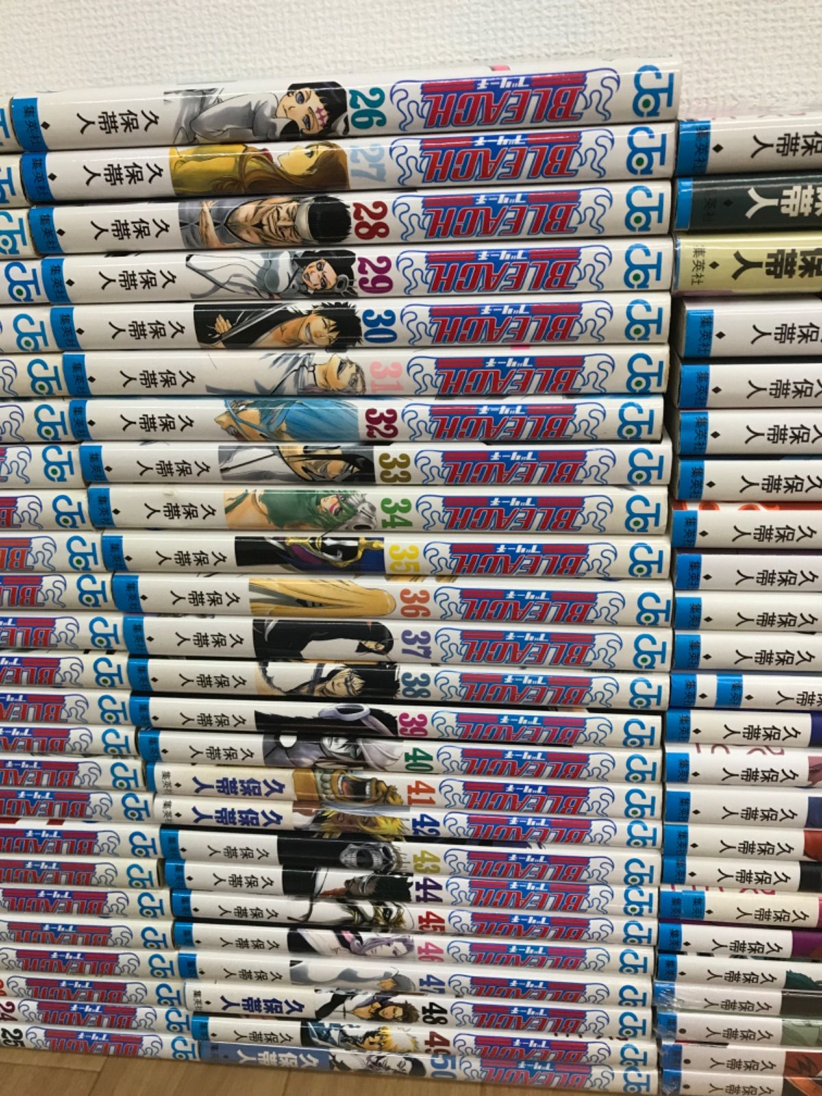 BLEACH全巻(1～74)+関連小説4冊セット ☆⑥【未開封4冊】 BLEACH ブリーチ 1～74巻 全巻＋関連書籍2冊 計76冊