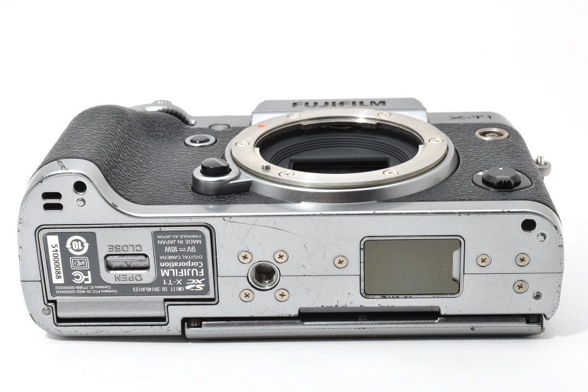 ショット数91回 良品 FUJIFILM X-T1 グラファイトシルバー ボディ
