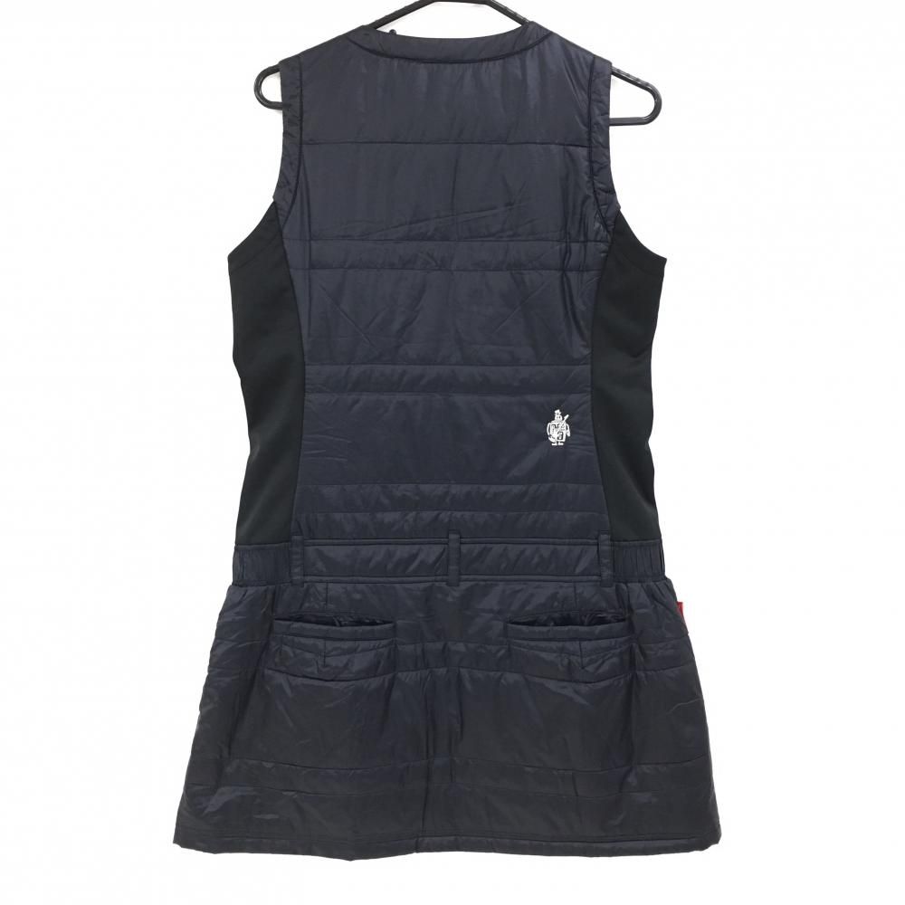 美品】ルコックゴルフ 中綿ノースリーブワンピース 黒 ロゴ赤