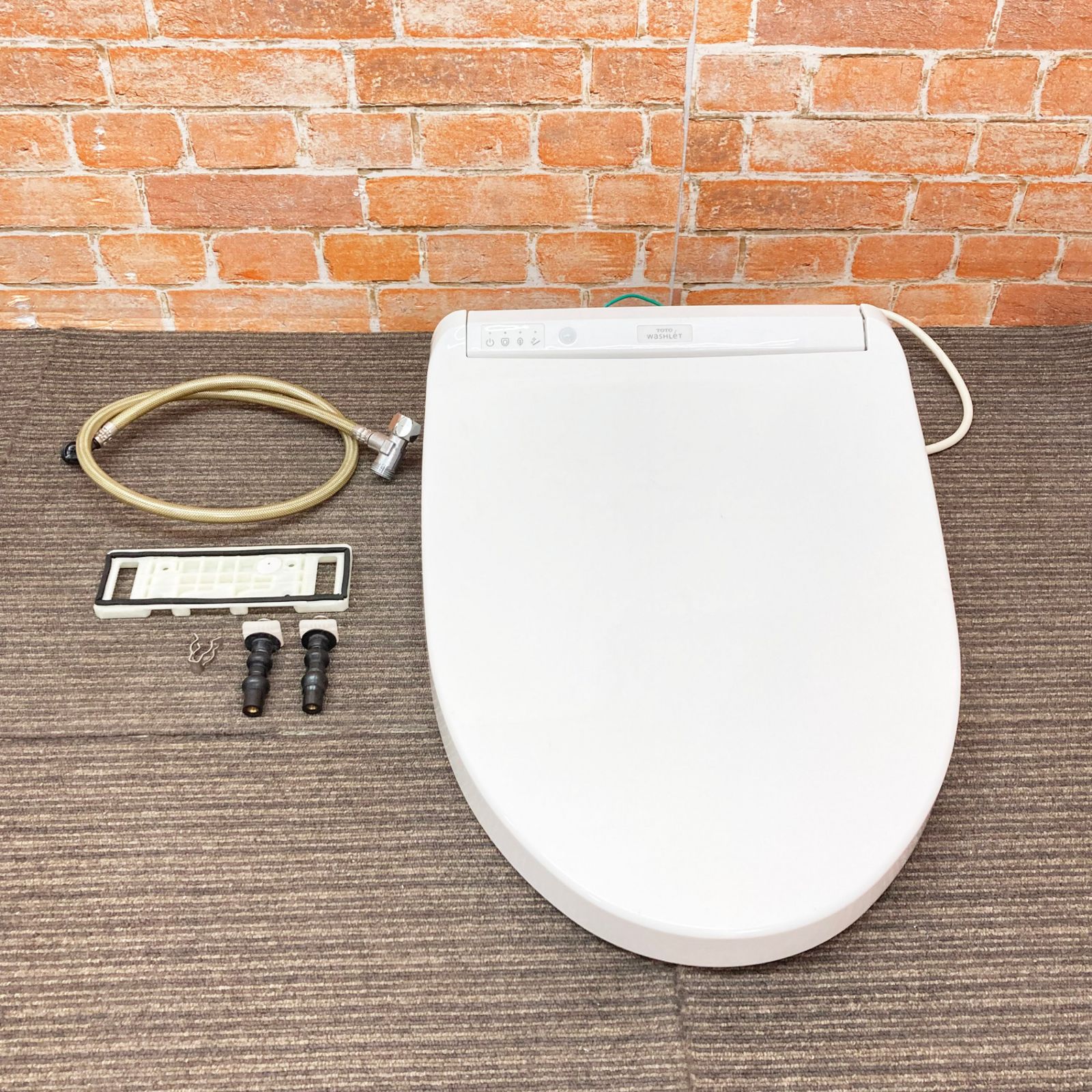 品 リモコン無し TOTO 電気温水便座 ウォシュレット シャワートイレ NW 1 ホワイト