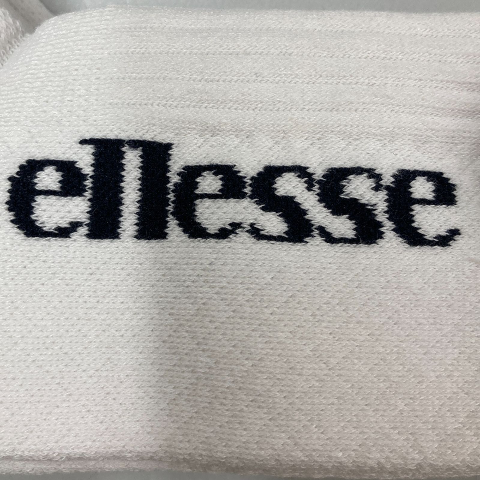 ☆美品 ellesse エレッセ ホワイト 靴下 HMR094-45 - メルカリ