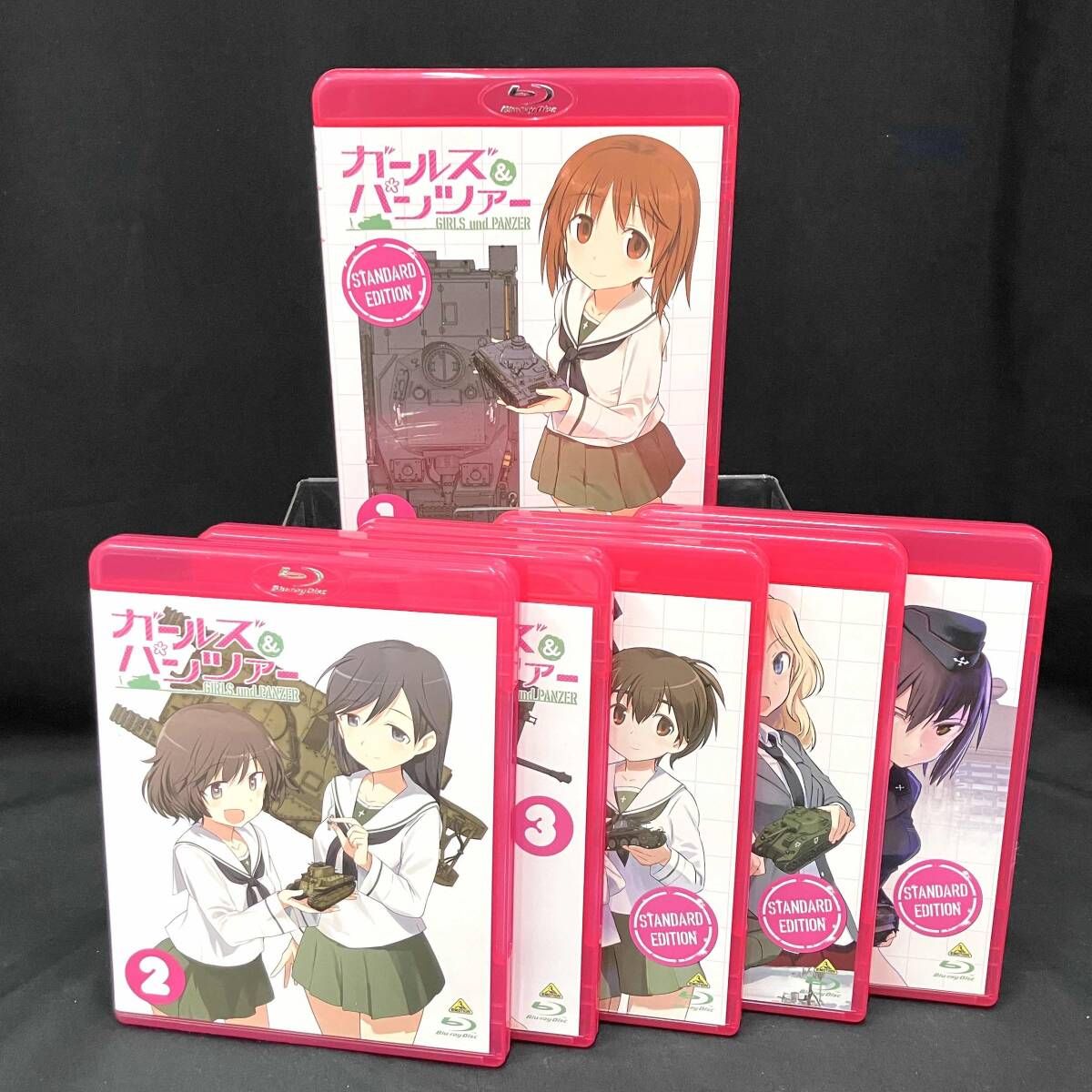 全6巻セット ガールズ&パンツァー 1~6(Blu-ray Disc) - メルカリ