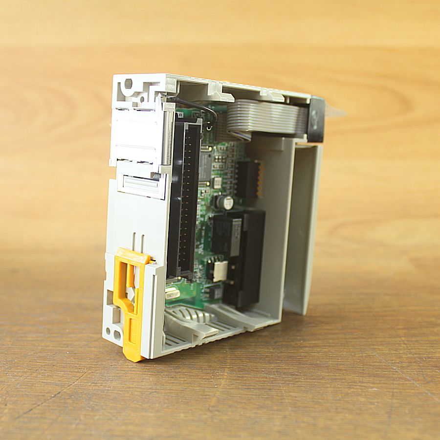 プログラマブルコントローラー