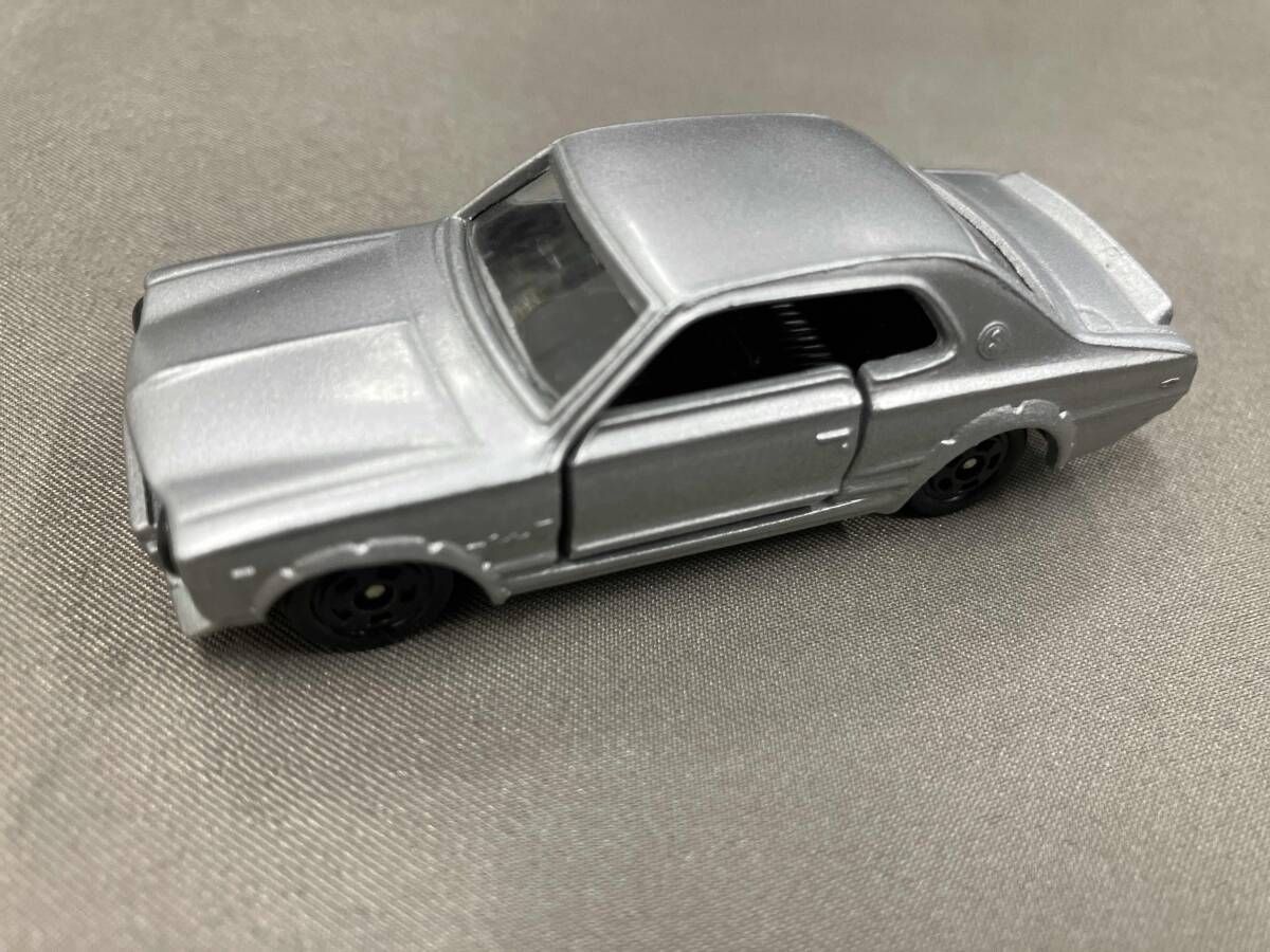 トミカ ニッサン スカイライン HT 2000 GT-R レーシング 銀 シート 黒 1 HNホイール イケダ特注 トミー