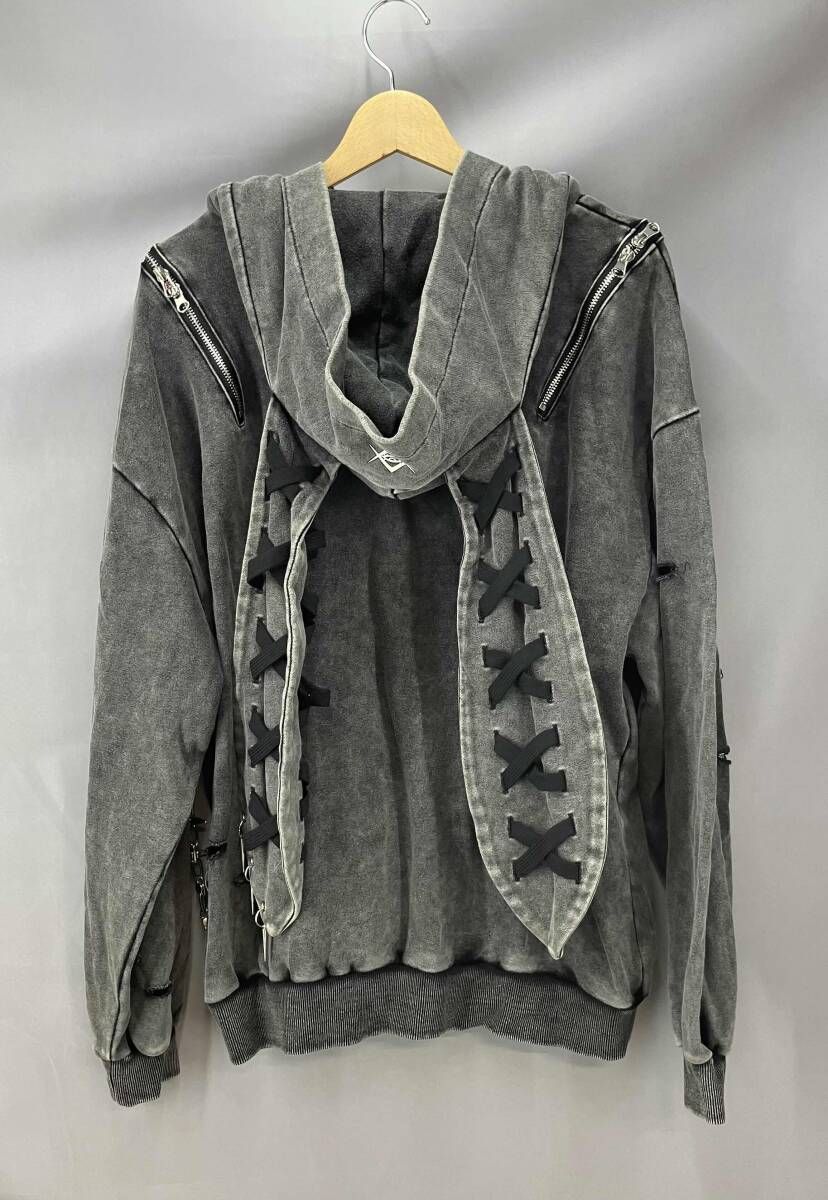 ☆ REFLEM レフレム チェーン付きブロークンうさ耳 長袖ジップアップ