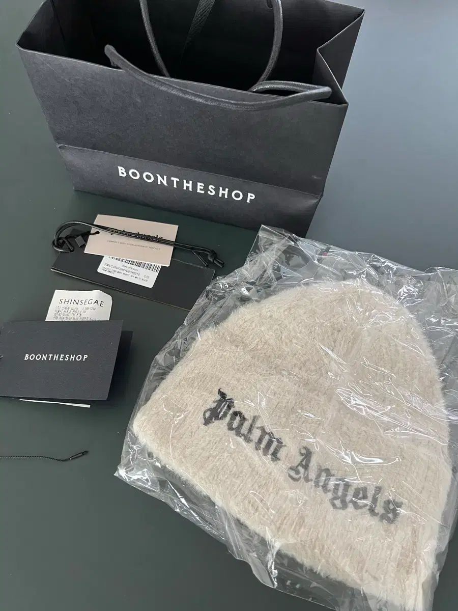 エンジェルズ フリース ビーニー オフホワイト