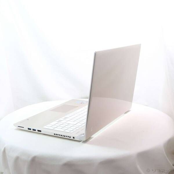 〔 品〕 dynabook T 6 サテンゴールド 349