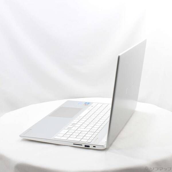 〔 品〕 dynabook C 5 X プレシャスシルバー 198