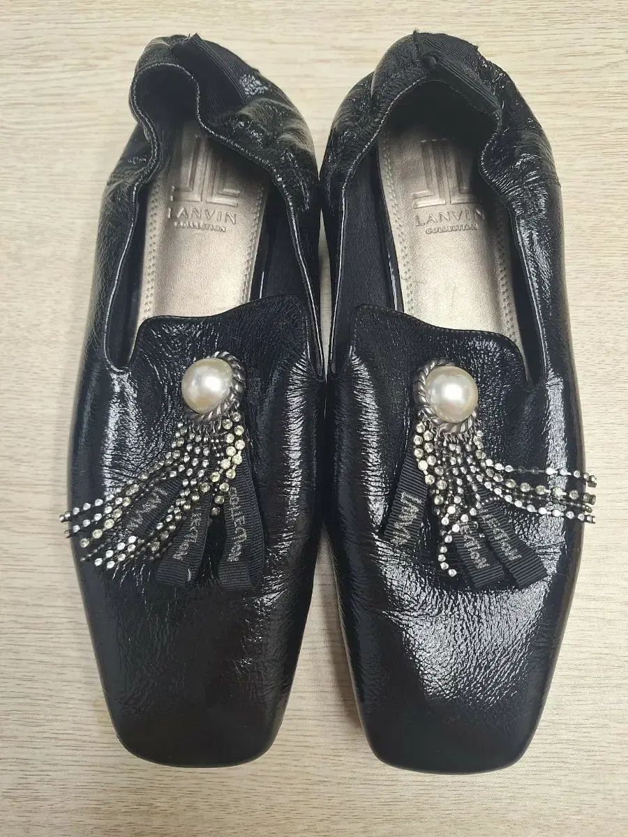 LANVIN ランバン ブラック エナメル フラット シューズ 240 み