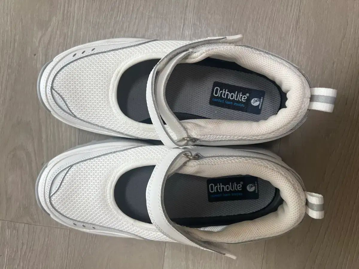 ホンスビー ダーリングハーバー メリージェーン