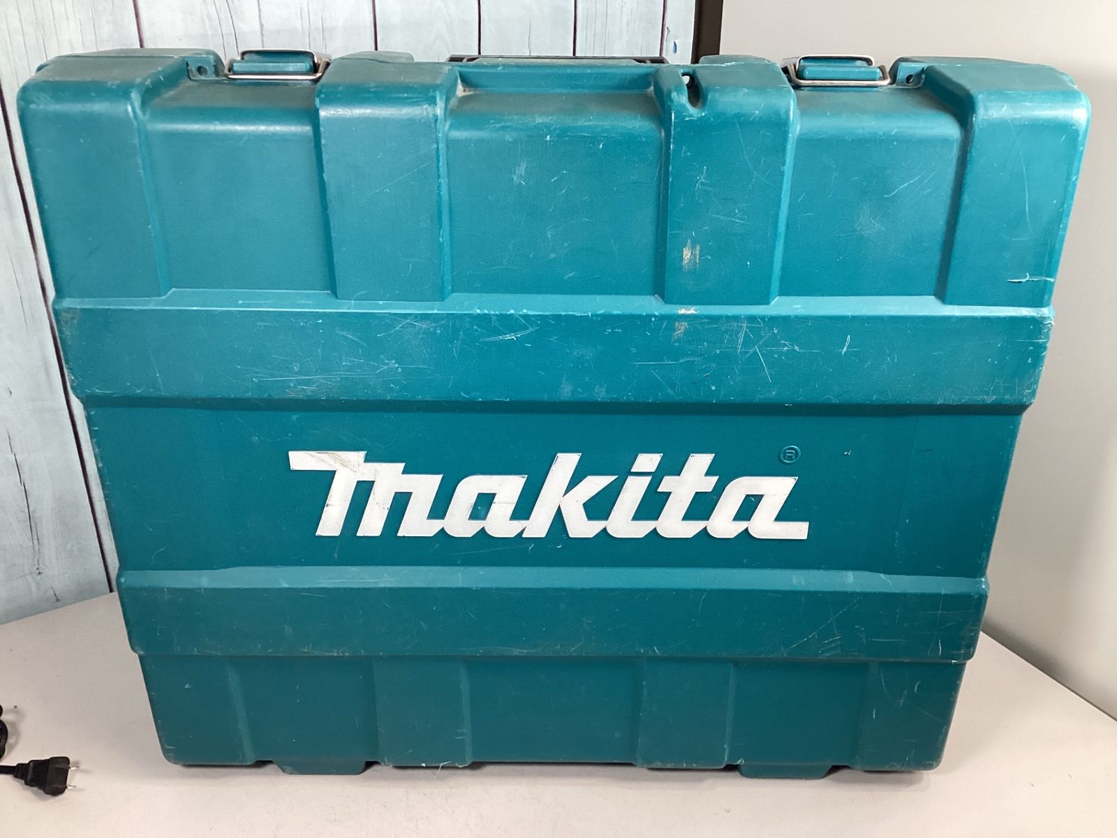 Makita GN