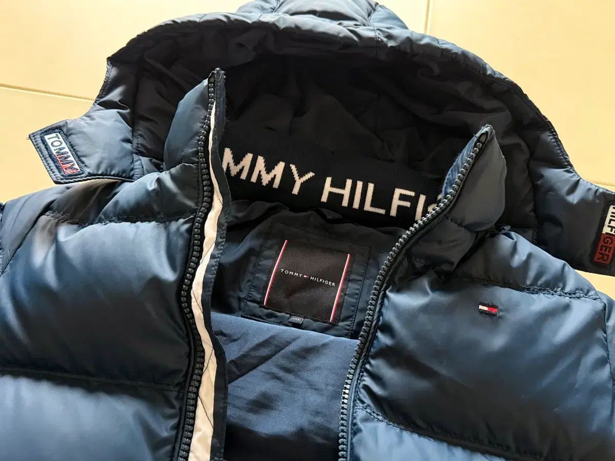 トミーヒルフィガー キッズ ダウン
