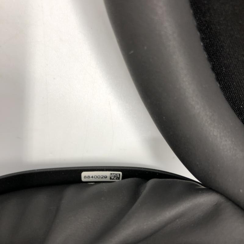 ノイズキャンセリングワイヤレスヘッドホン 10