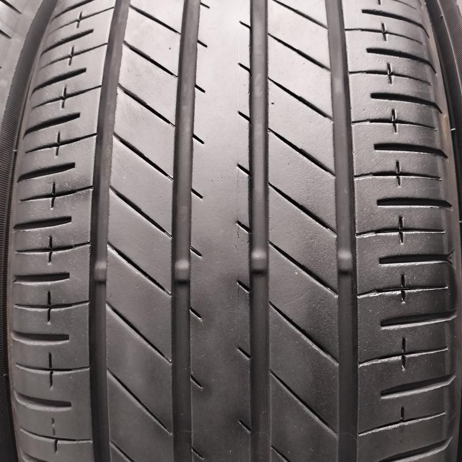 ◇本州・四国は送料無料◇ ＜ノーマルタイヤ 4本＞ 205/55R17 トーヨー