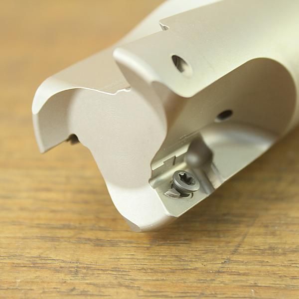 スローアウェイエンドミル