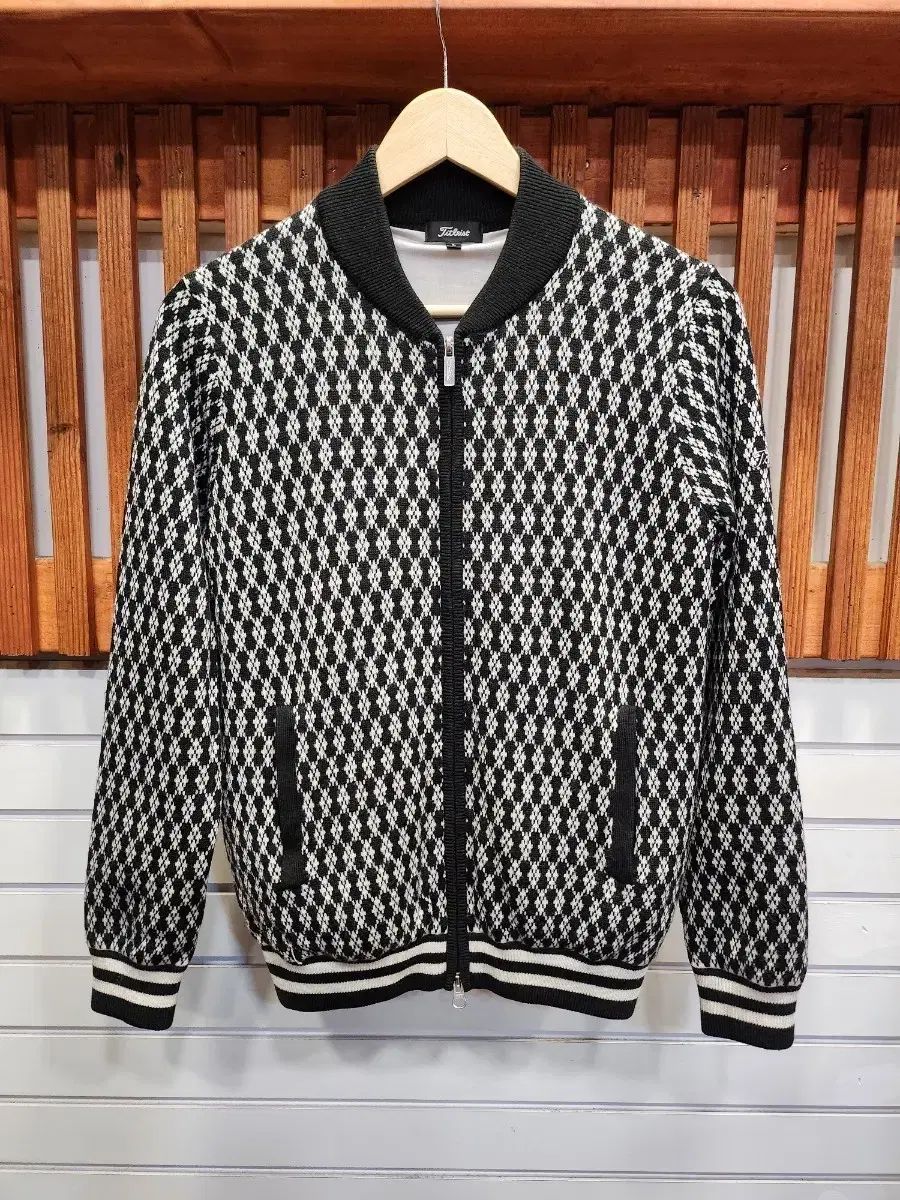 Titleist タイトリスト ダイアパータン ニット ジップアップ