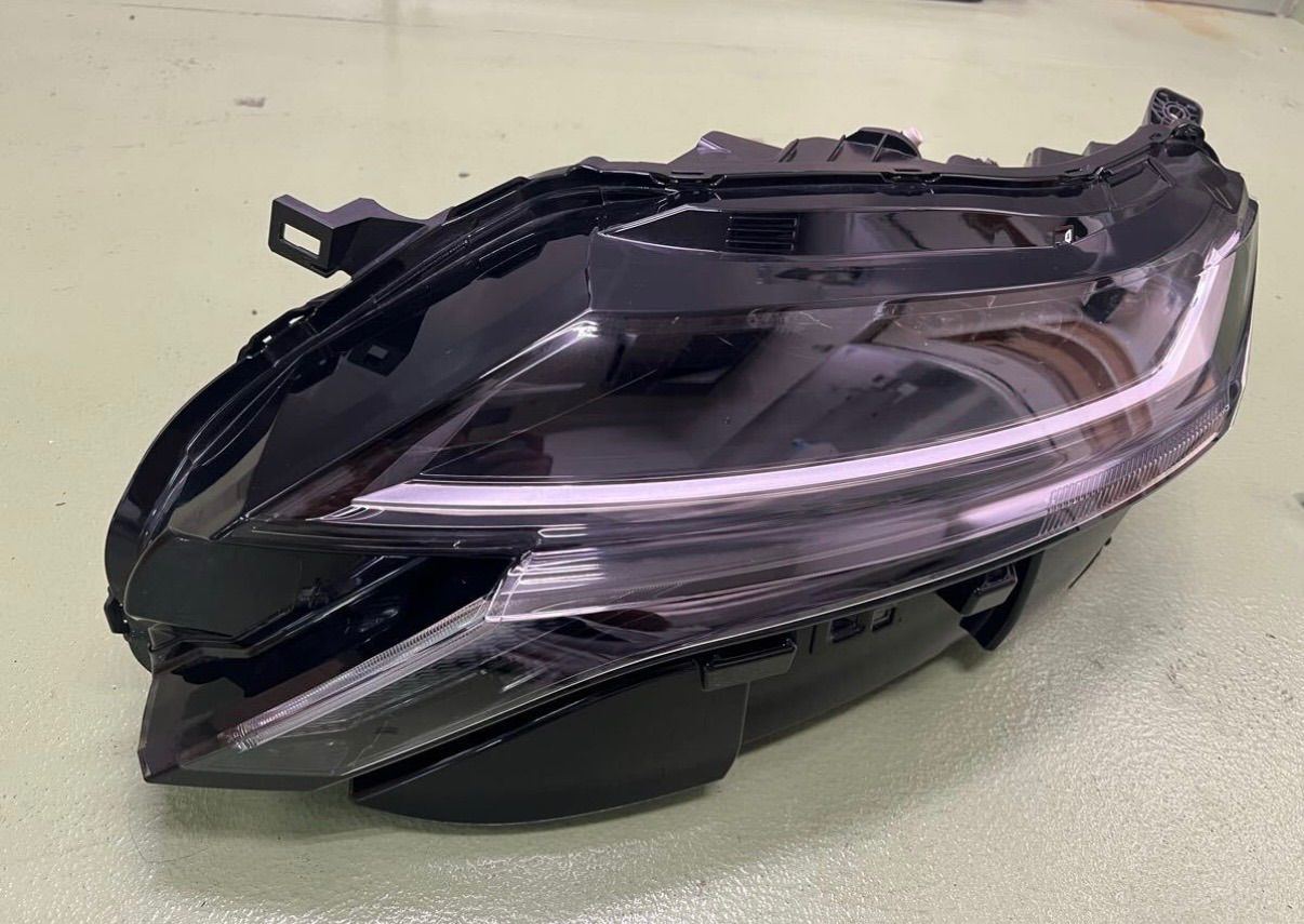 E13オーラヘッドライト右 ノート E13 ヘッドライト 右側 E13ノートオーラ純正LEDヘットライト右側