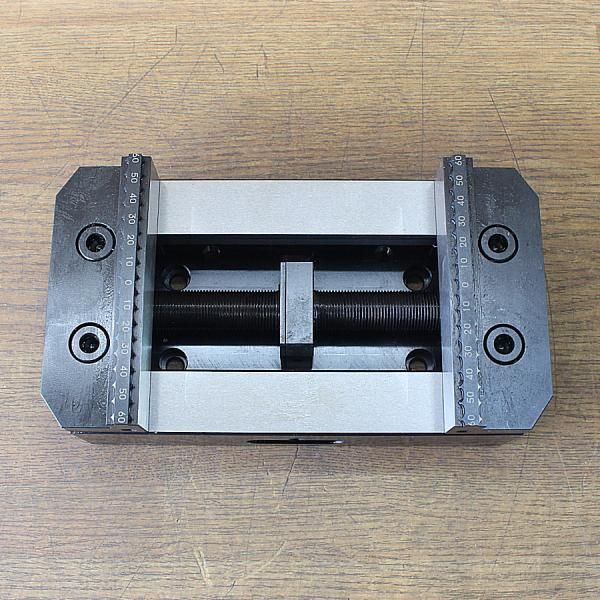  ERON|ナベヤ 5 AU 125-230 P 5軸マシンバイス ノックピン バイス 万力 バイス クランプ