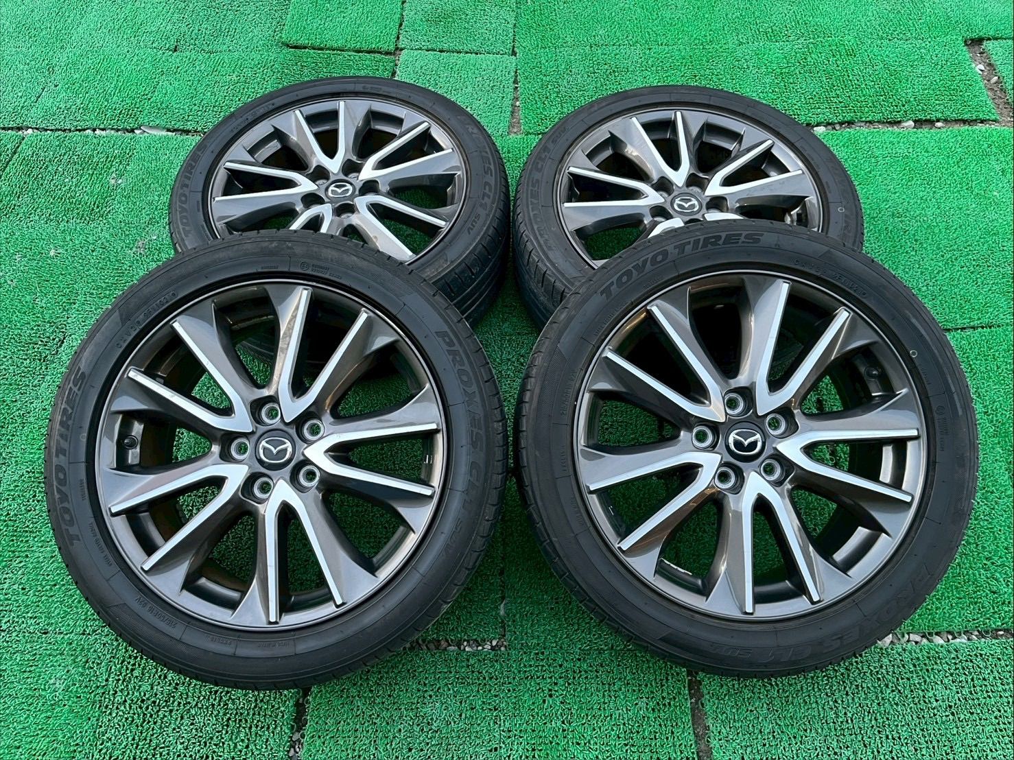253 204 ラジアルタイヤ MAZDAマツダ CX 3 18インチ トーヨー タイヤ ホイール セット 215 50 R 18