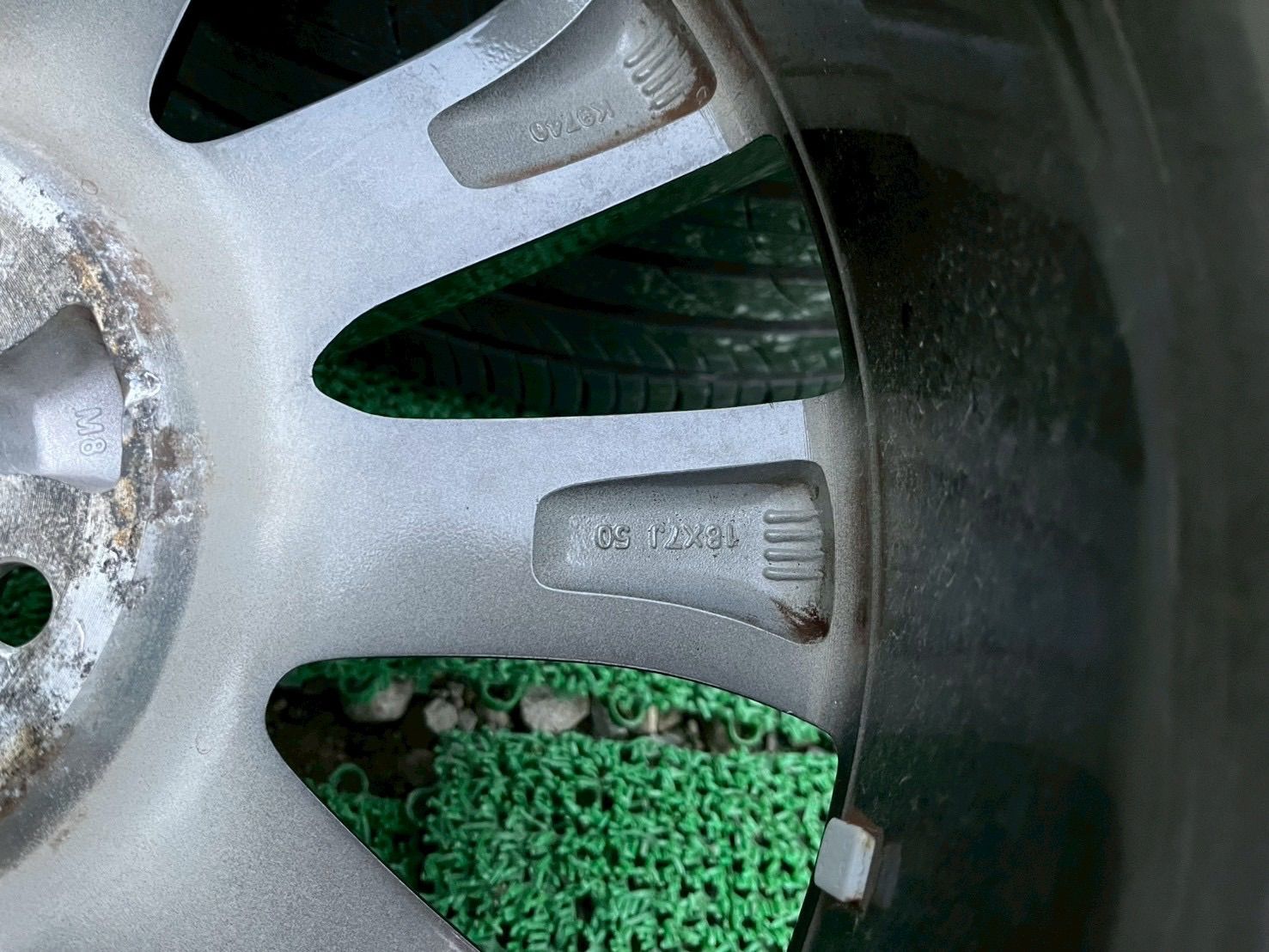 タイヤ ホイール