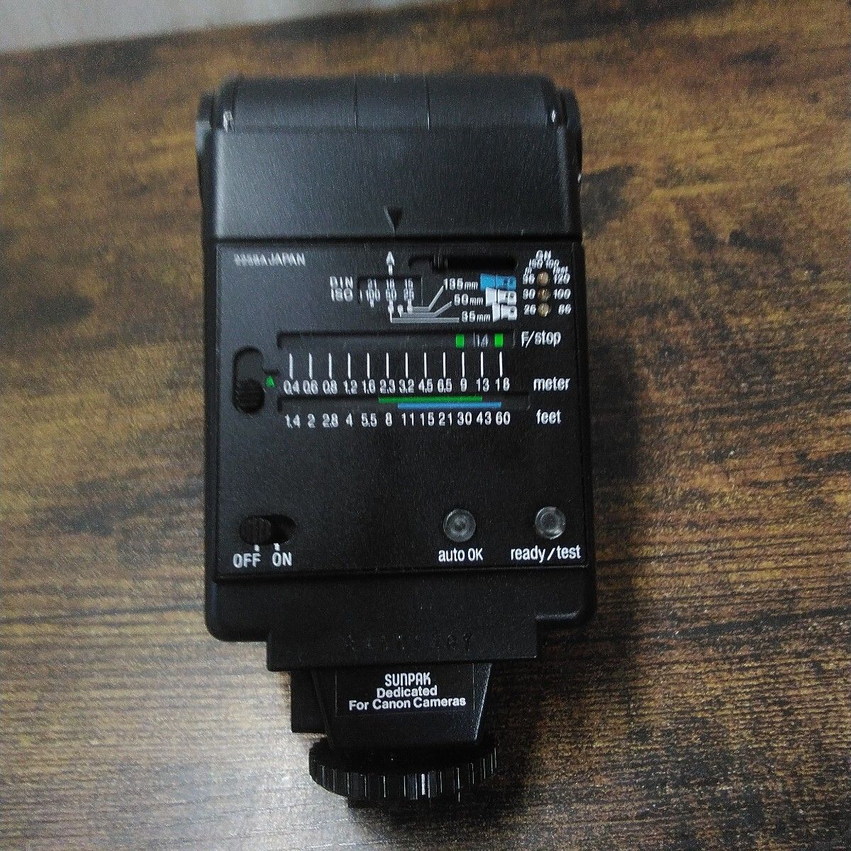 SUNPAK ストロボ 「auto 260S THYRISTOR (現状品)」ケース付き