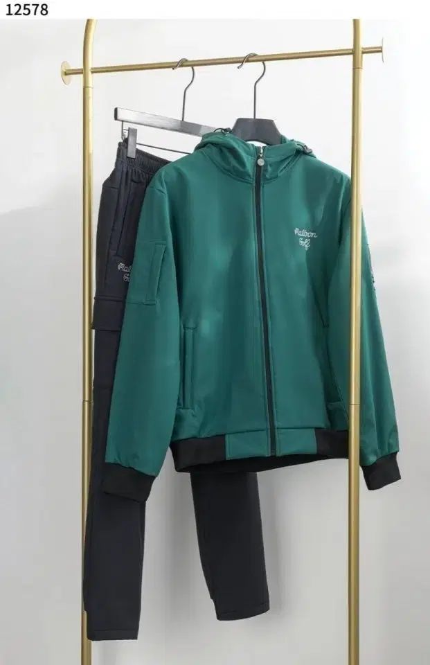 MALBON GOLF マルボンゴルフ パッチ 起毛 フードジップアップ ジョガーパンツ セット