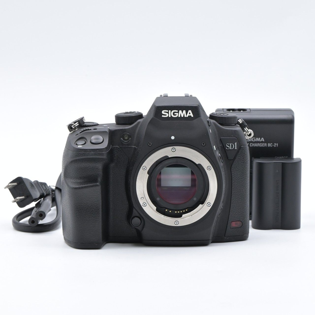 SIGMA シグマ SD1 Merrill ボディ デジタル一眼レフカメラ【中古