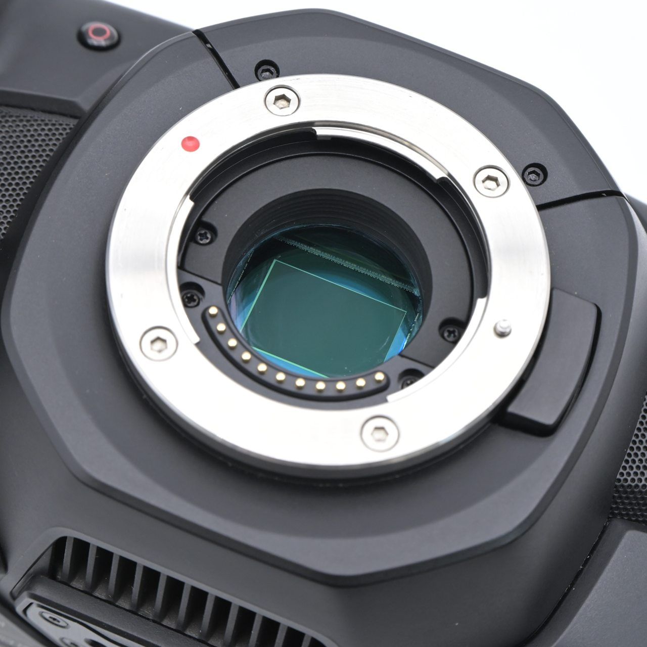Blackmagic Design ブラックマジックデザイン Pocket Cinema Camera 4 K ビデオカメラ カメラ三脚アクセサリー 自撮りアクセサリー