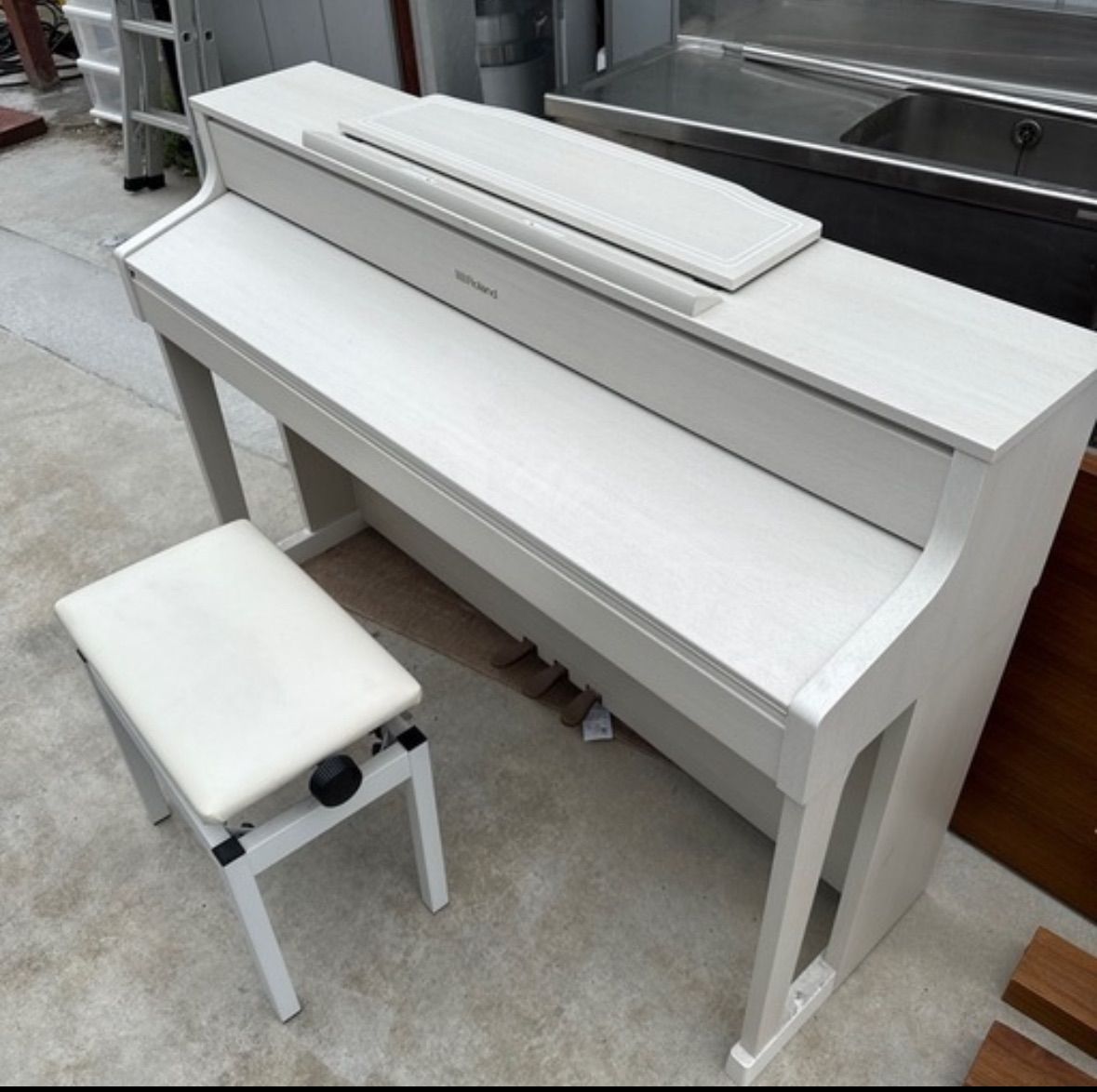 ローランド ピアノ Roland HP 605 GP