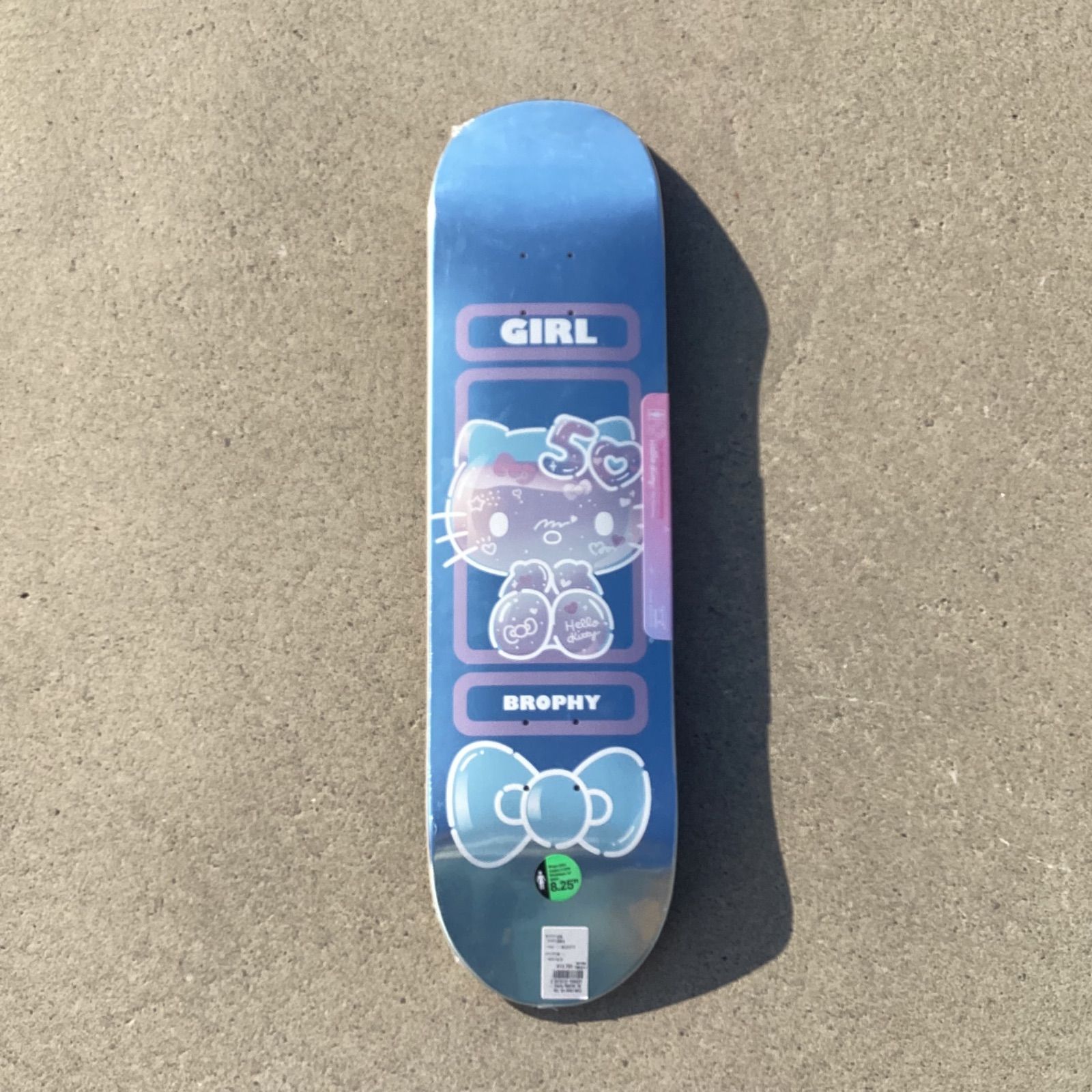 ムラサキパーク公式】GIRL HELLO KITTY SERIES CARROLL 8.25 inch 割引