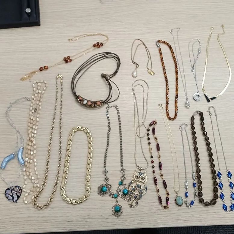 ネックレス まとめ売り ヴィンテージ アンティーク 遺品整理 - メルカリ