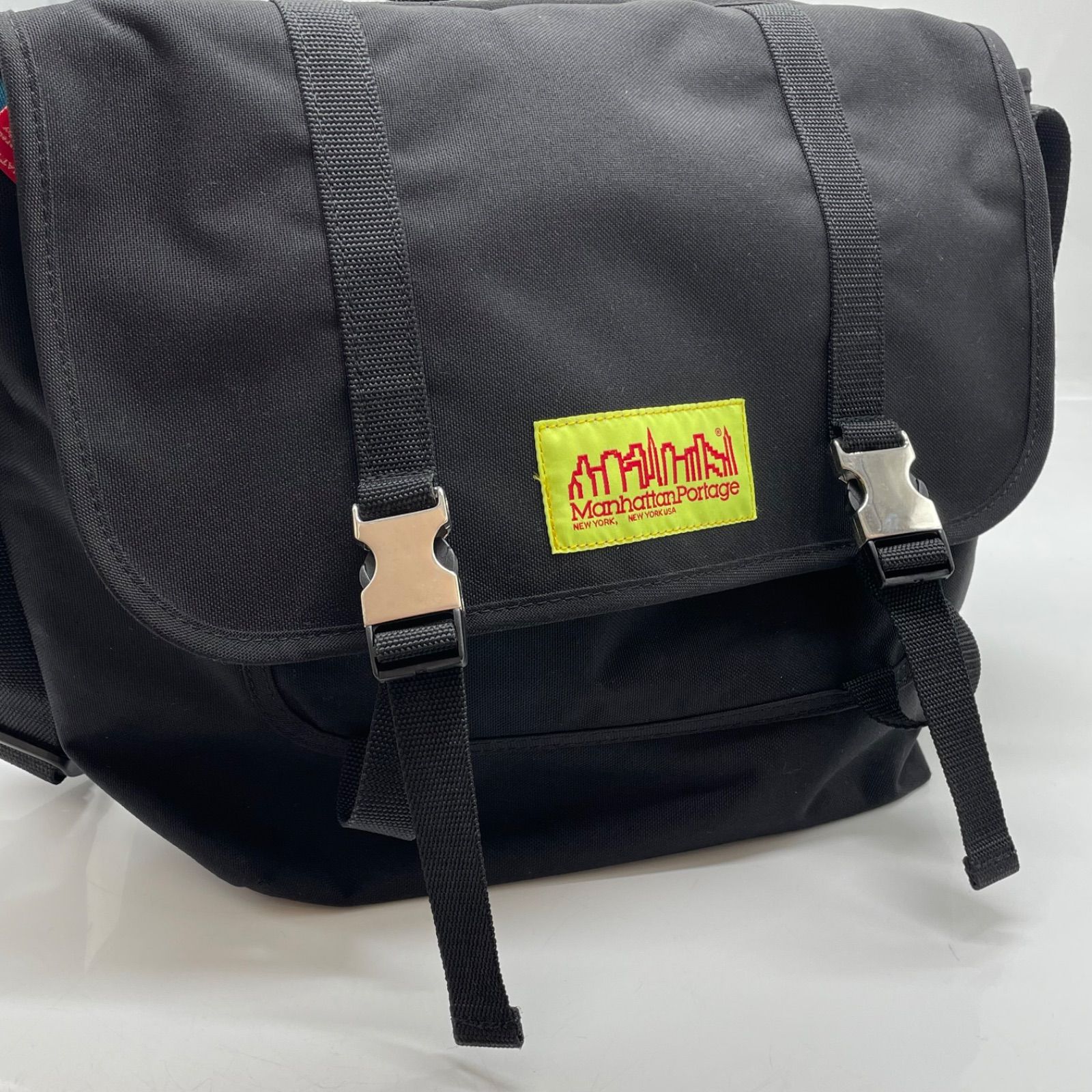 ショルダーバッグ