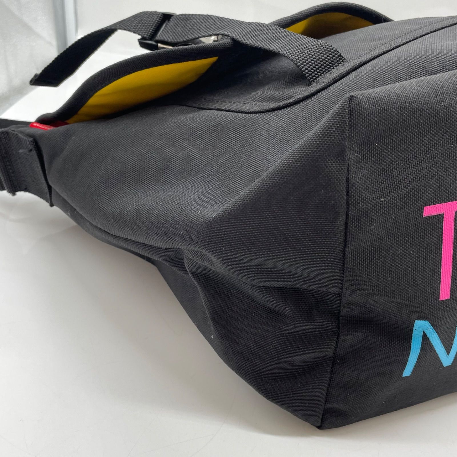 ManhattanPortage TOMMY