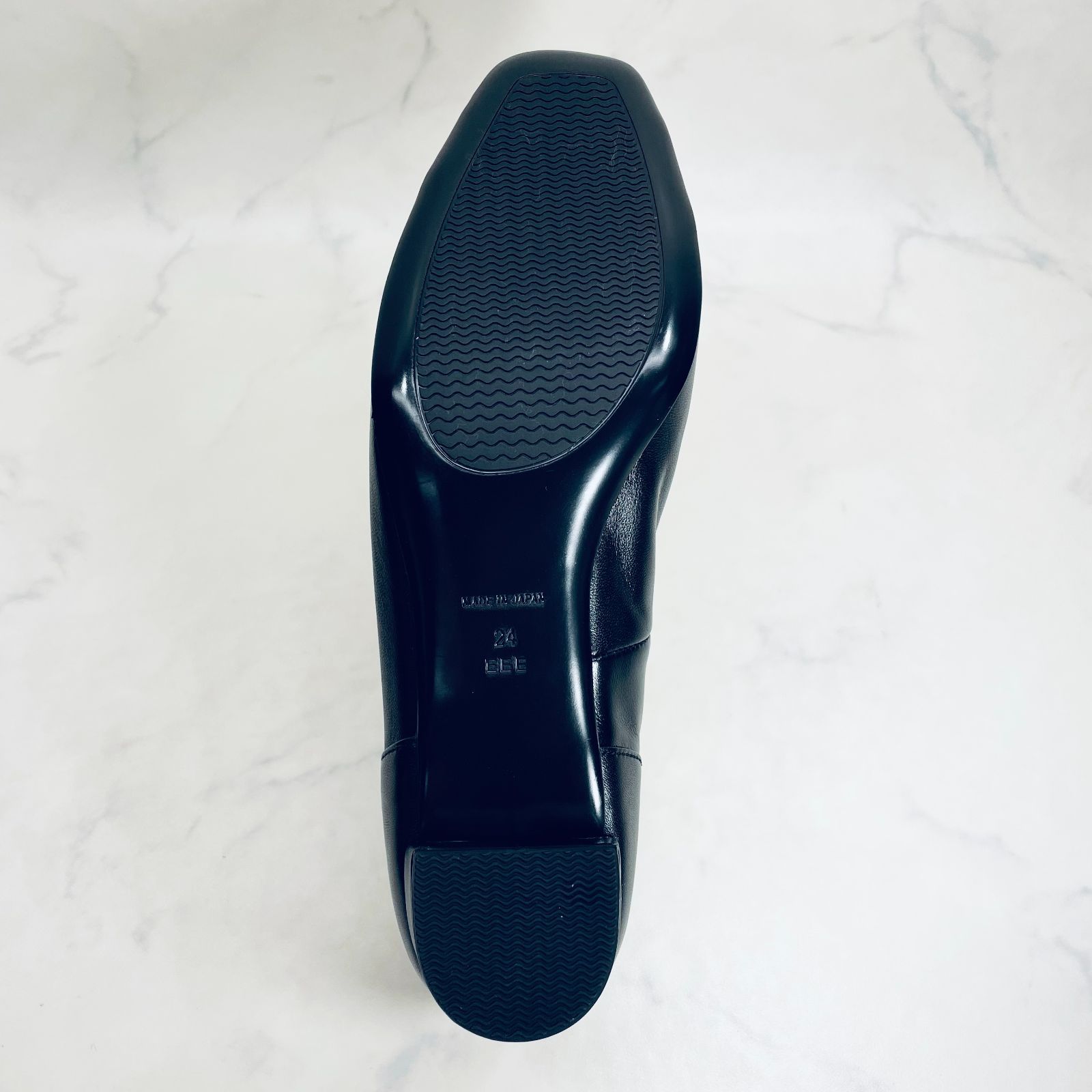  3 E リズラフィーネ ローヒールスクエアパンプス 24.0㎝ 黒 ハイヒール パンプス パンプス