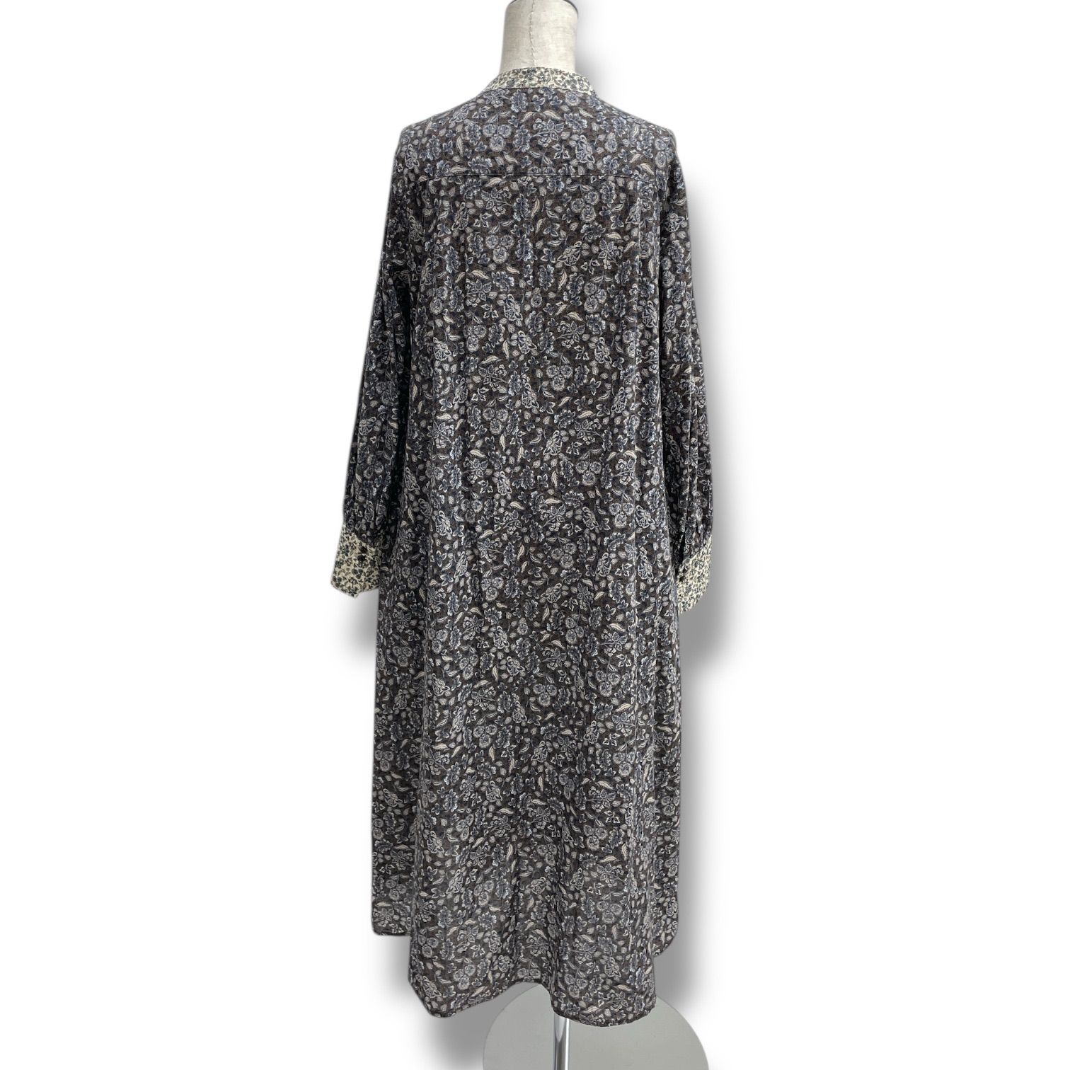 北欧暮らしの道具店 ｢暮らしに、ときめき｣ 大人のための柄ワンピース