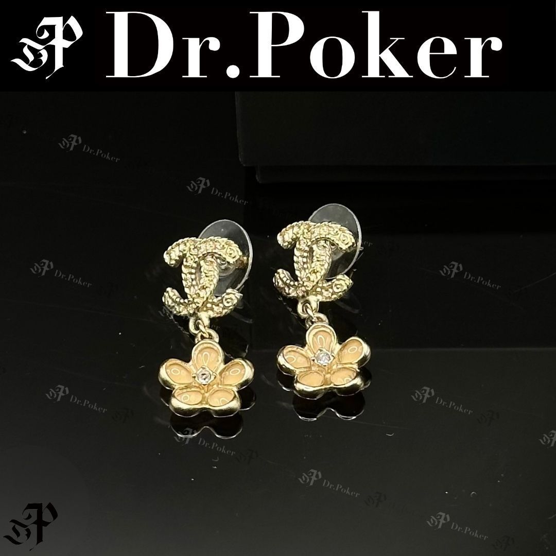 Chanel ココマーク カメリア フラワーモチーフ ピアス