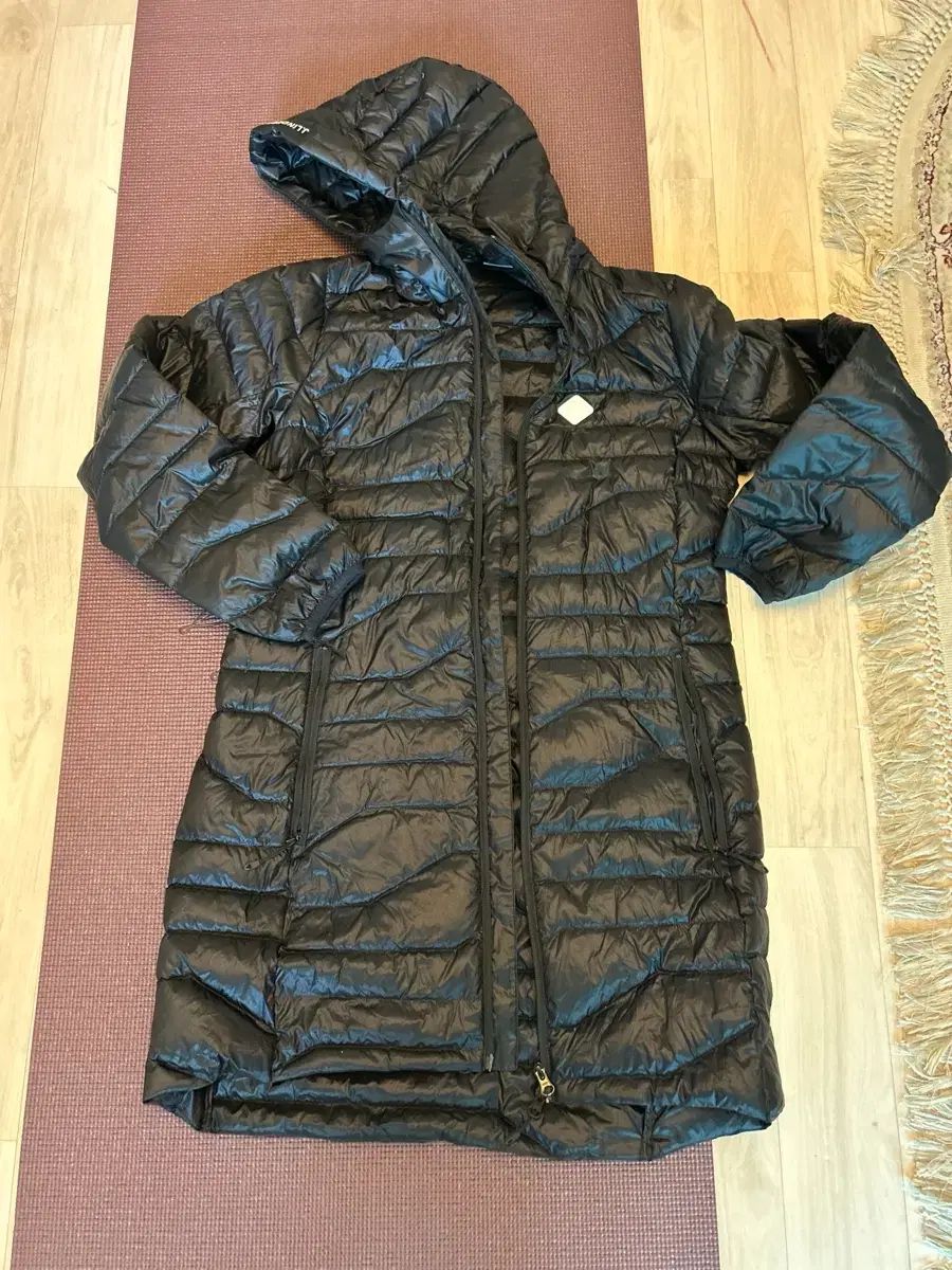 J LINDEBERG リンドバーグ ブラック ダウンジャケット ロング丈 JLINDEBERG フード ロング