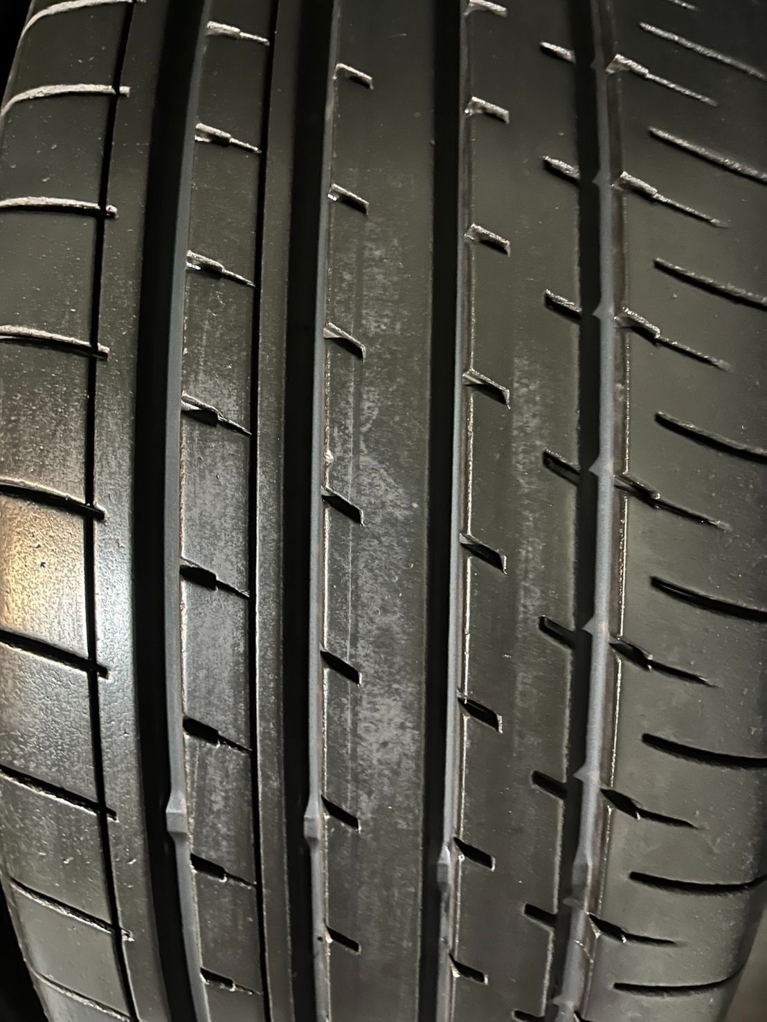  2019年製 約9分山 ヨコハマ ブルーアース BluEarth XT 225 55 R 17 4本 h_858 17インチ サマータイヤ ノーマルタイヤ