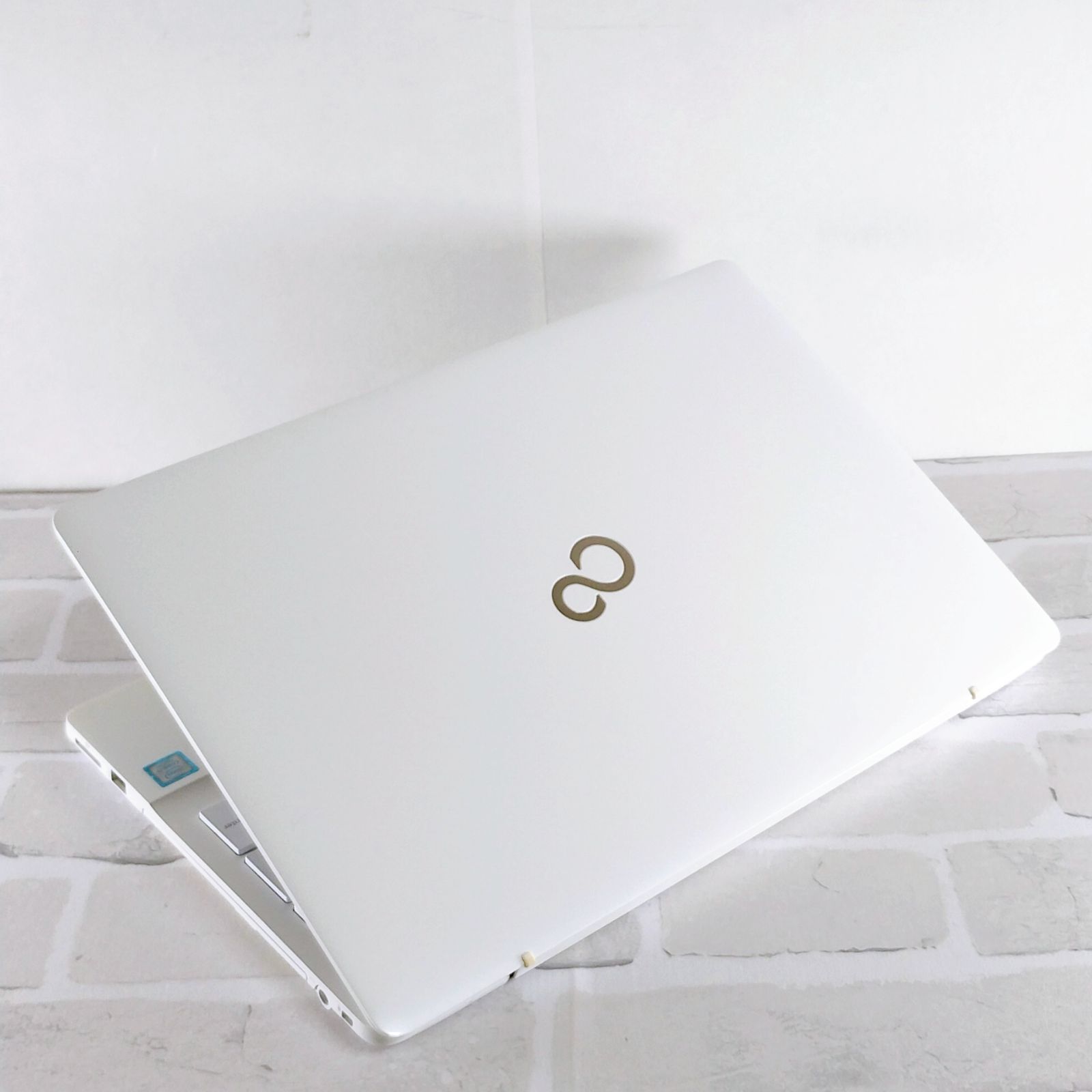 たっぷり1TB Blu-ray 高性能Corei7 第7世代 最新Windows11 ノート