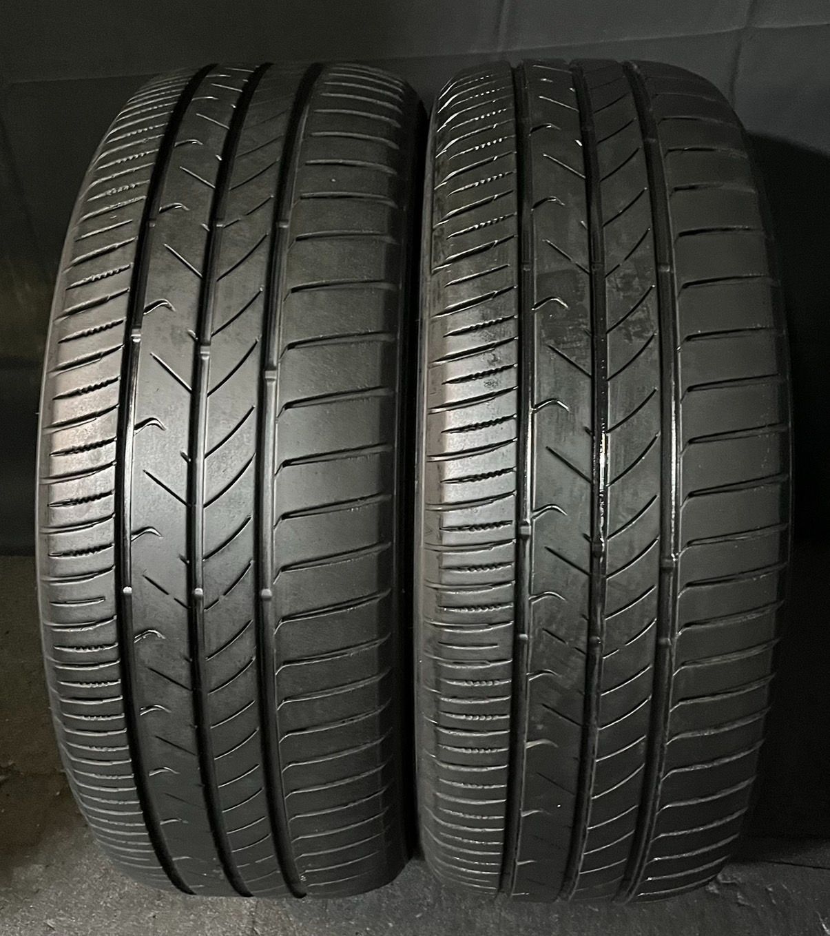 約8～8 3分山 トーヨータイヤ TOYO TIRES トランパス mp 7 225 55 R 18 2本 h_860