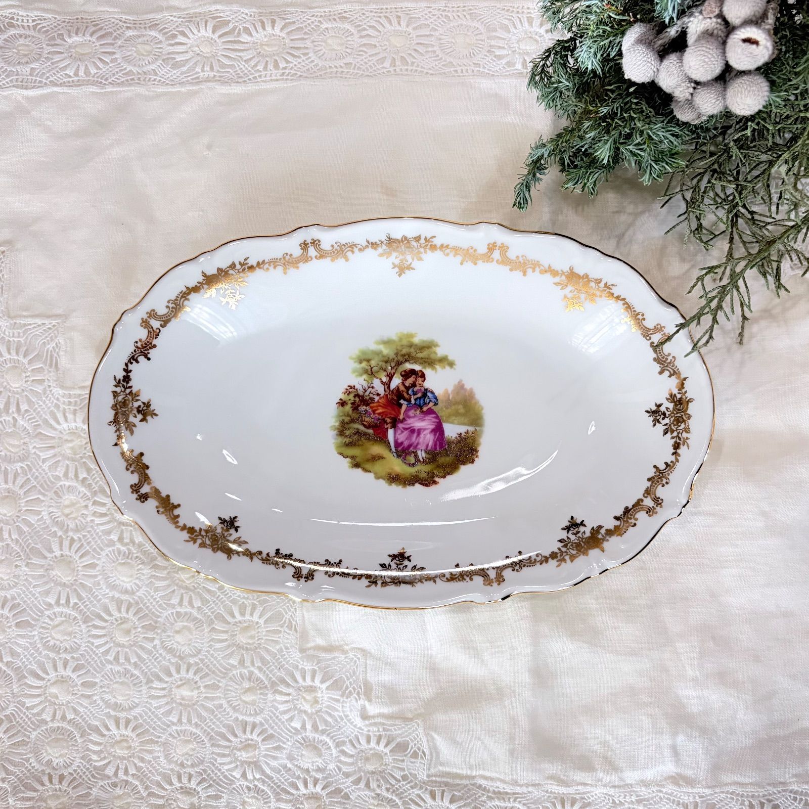 フランスビンテージ ラヴィエ 中世絵柄 磁器【221-A】 - メルカリ